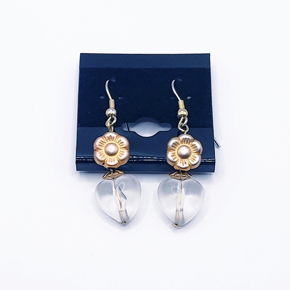 0054 Gold Flower and Clear Heart Dangle Drop Earrings